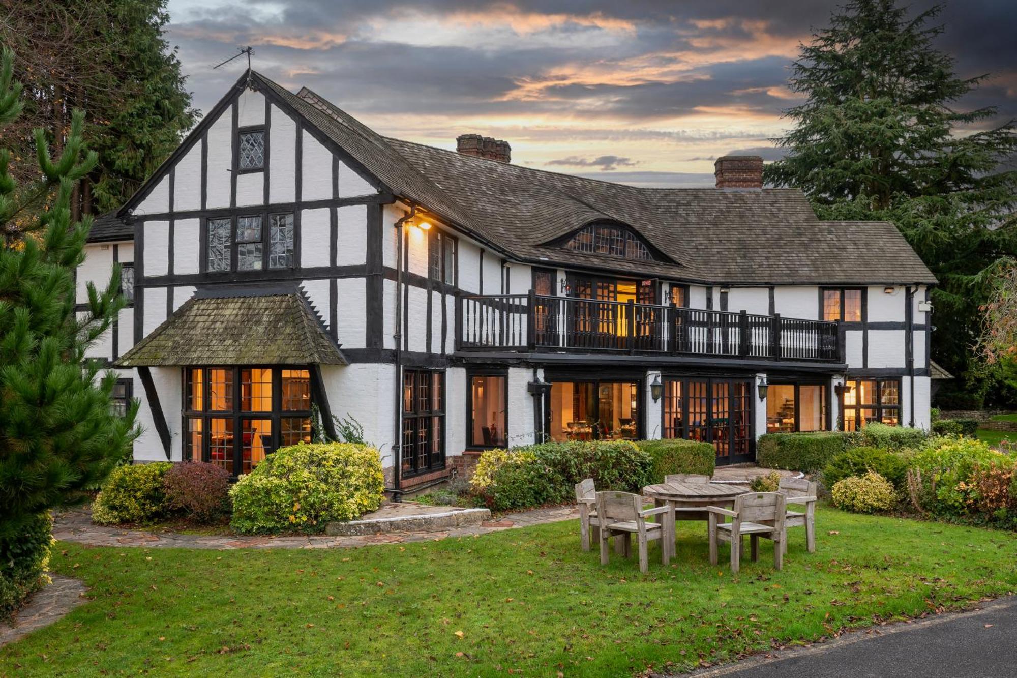 Thatchers East Horsley Luaran gambar